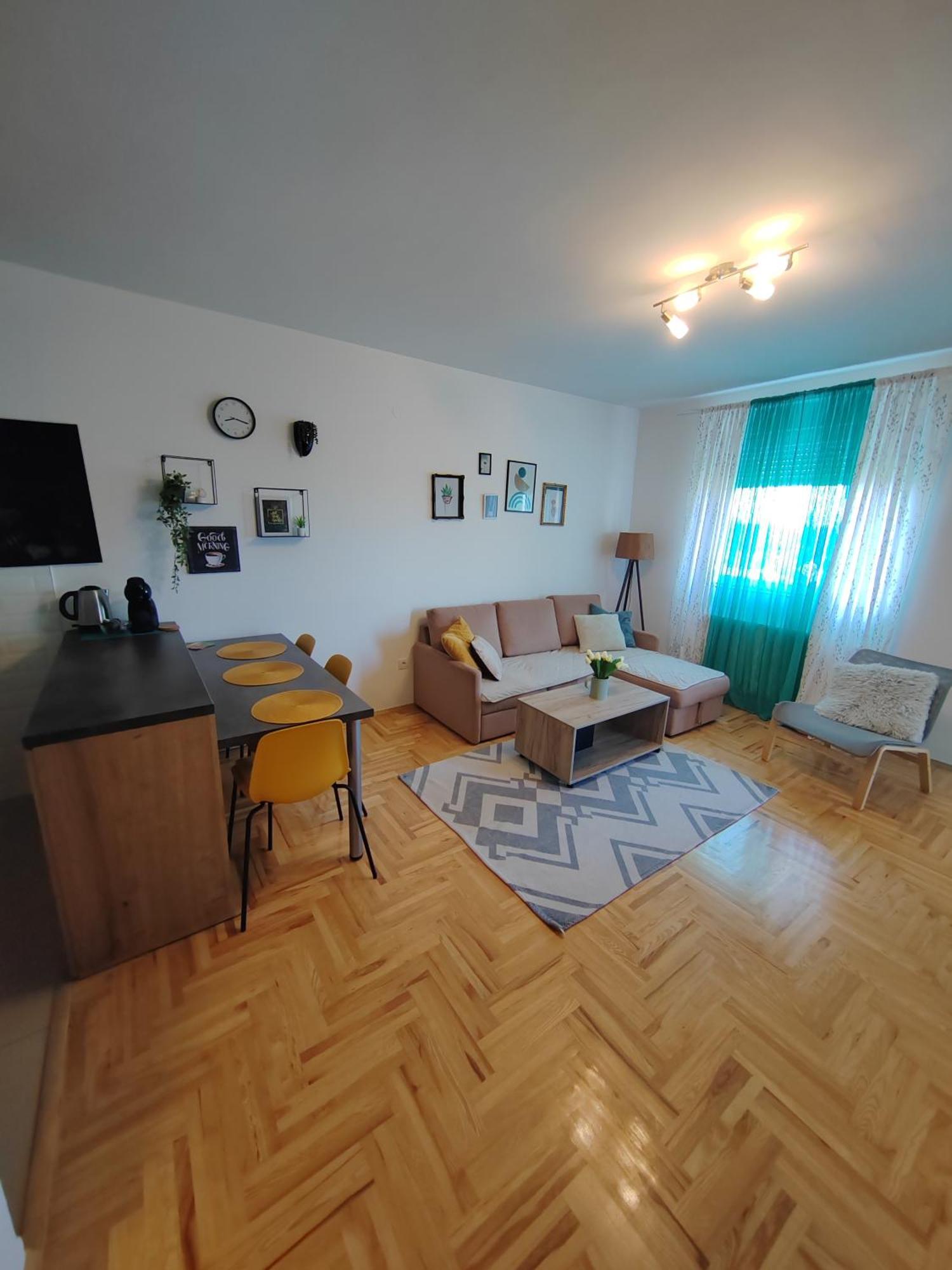Krstic_Lux Apartman Subotica Exterior foto